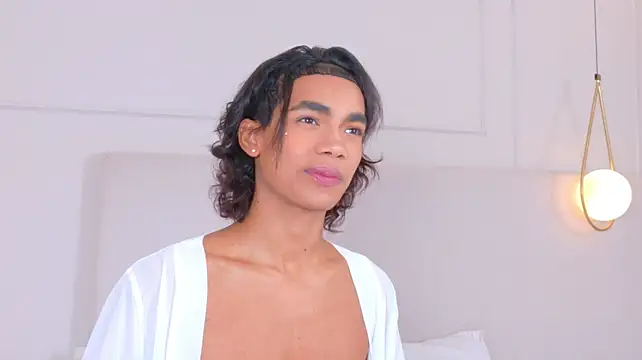 AlanCuute Webcam Show