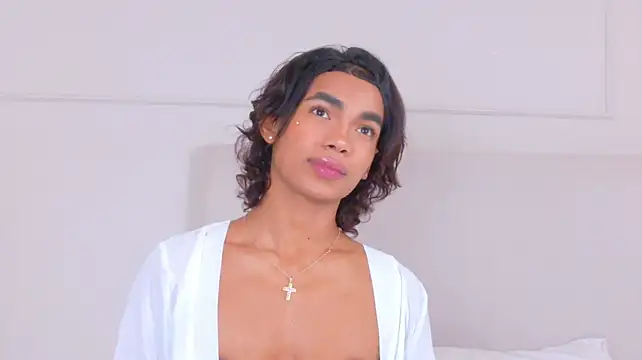 AlanCuute webcam show