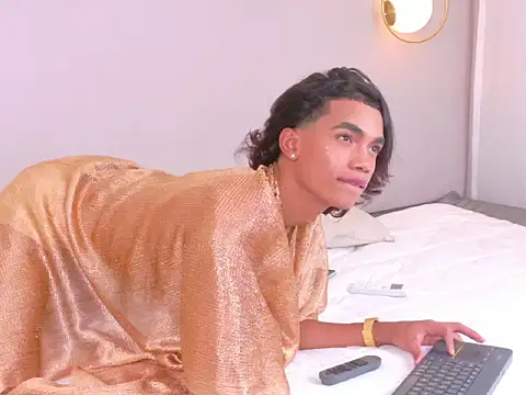 AlanCuute Show Webcam