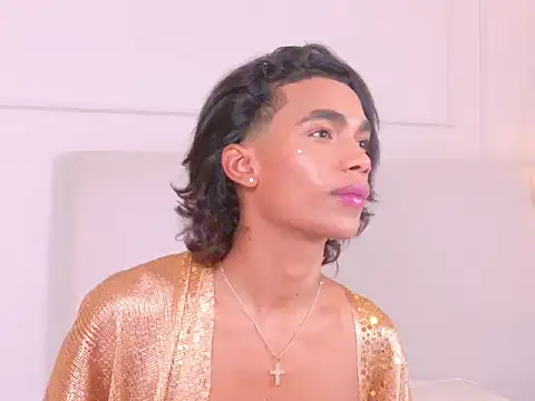 AlanCuute Шоу с уебкамера