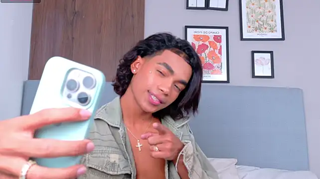 AlanCuute Webcam-Show