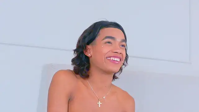 AlanCuute Webcamshow