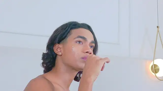 AlanCuute Pertunjukan Webcam
