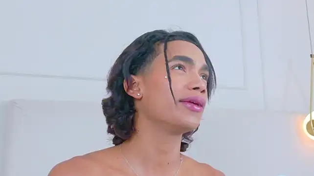 AlanCuute Pertunjukan Webcam