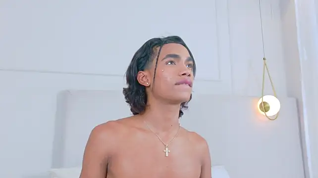 AlanCuute Шоу с уебкамера