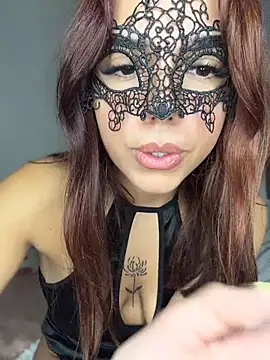 _NaomiBunnyn Webbikameraesitys