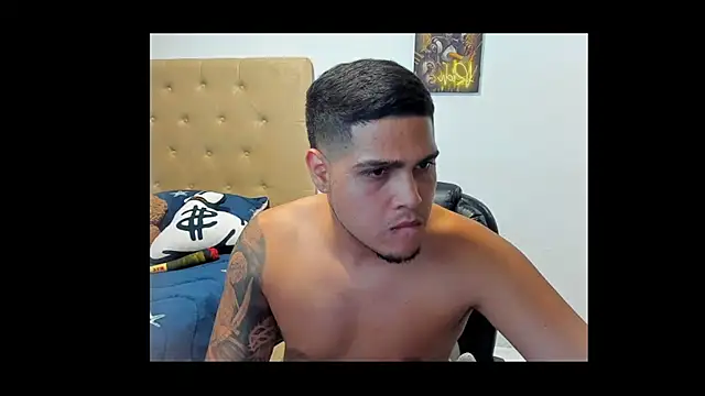 Latinboyco77 – Kamerová šou