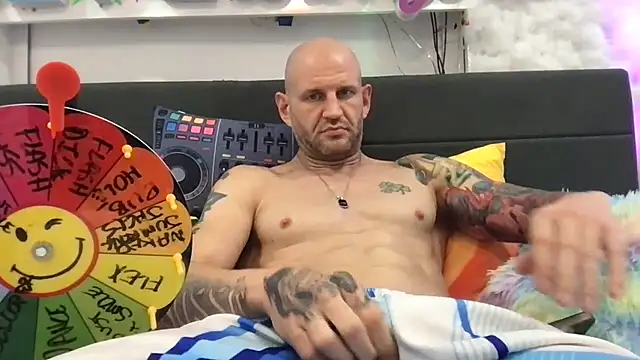 brianomally Webcamshow