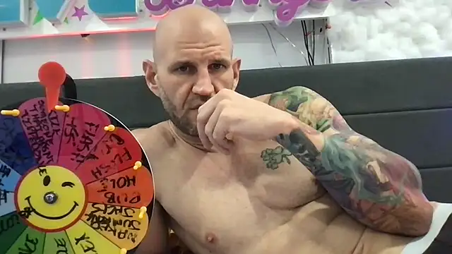 brianomally webcam show
