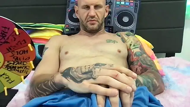 brianomally Шоу с уебкамера