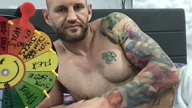 Show de brianomally na webcam