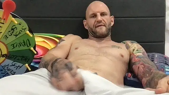 brianomally Webcamshow