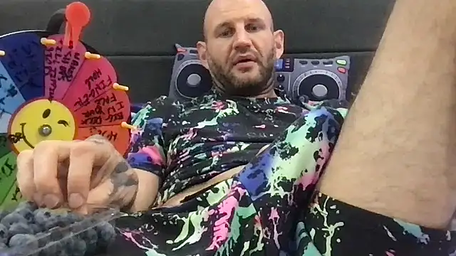 brianomally webcam show