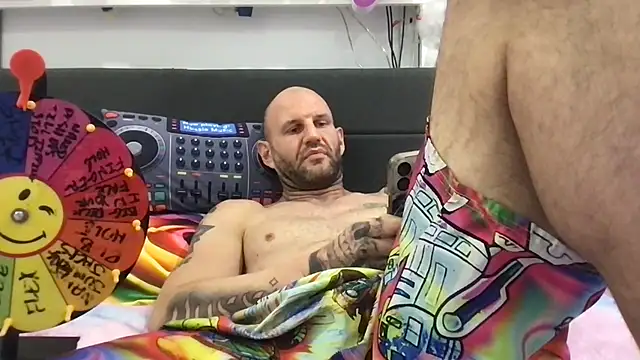 عرض كام brianomally