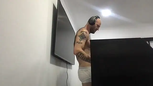 brianomally Webcamshow