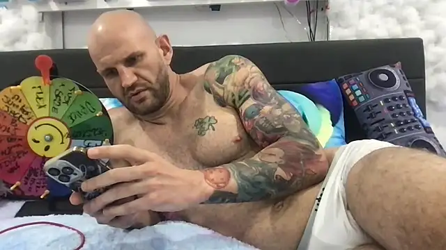 brianomally – webcam-show