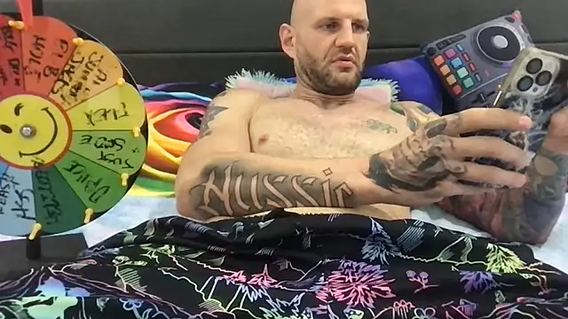 Show de brianomally na webcam