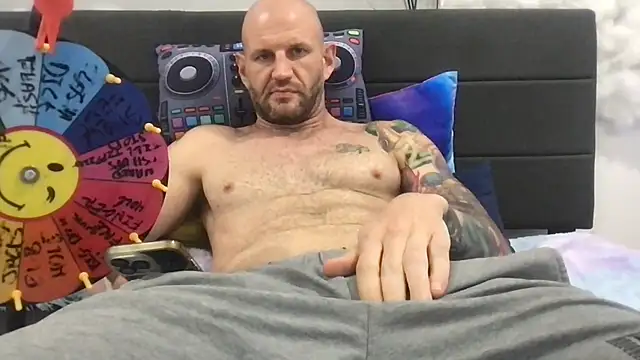 brianomally's Webcam Show