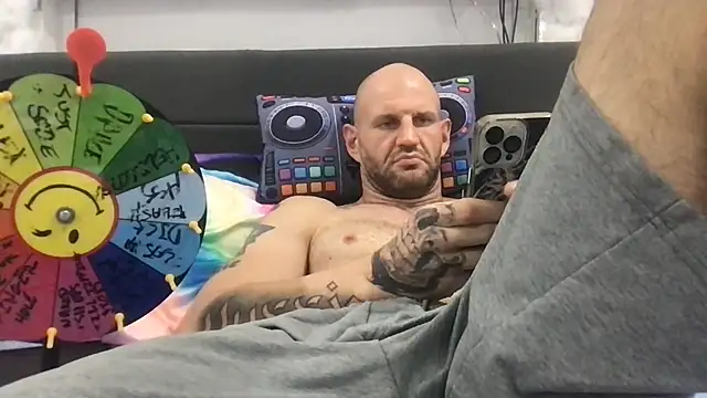 Webkamerová show brianomally