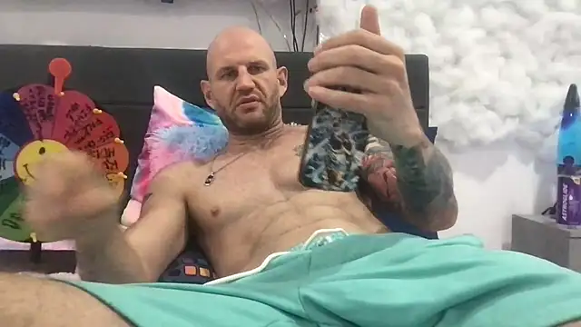 brianomally's Webcam Show