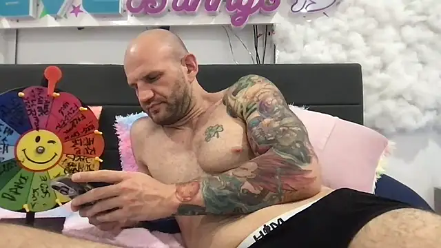 Вебкам-шоу brianomally