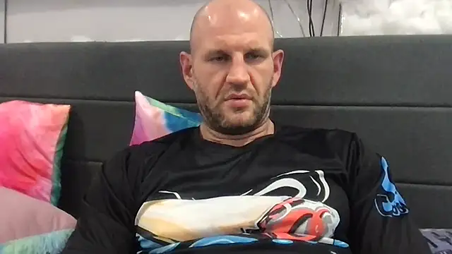 brianomally Pertunjukan Webcam