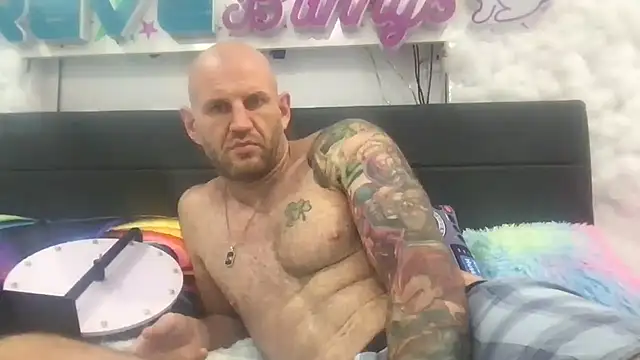 brianomally Шоу с уебкамера