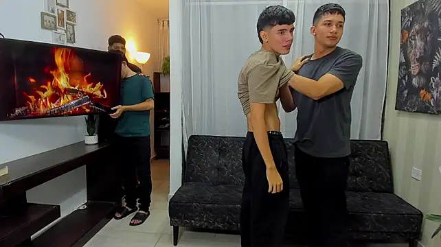 Latinhott_crazysex Webcam show