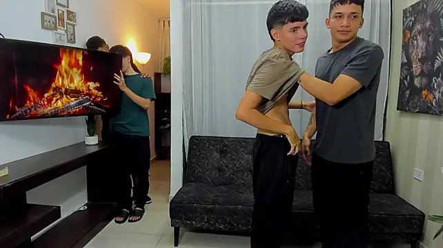 Webkamerová show Latinhott_crazysex