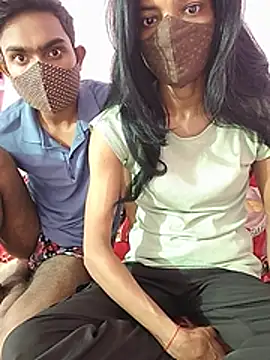 Show modela Hotty_couple12 na web-kameri
