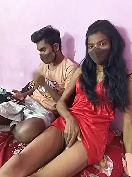 הופעת וובקאם של Hotty_couple12