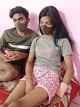 Hotty_couple12's Webcam Show