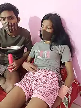 Hotty_couple12 Show Webcam