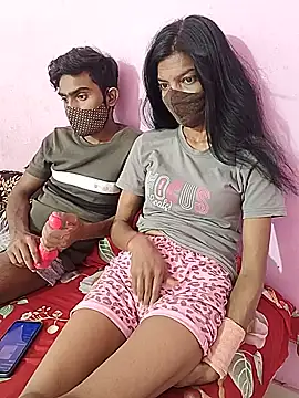Hotty_couple12 Webcamshow