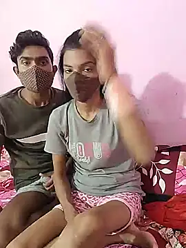 Hotty_couple12 Show Webcam