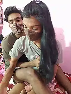 Hotty_couple12's Webcam Show