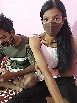 Show de Hotty_couple12 na webcam