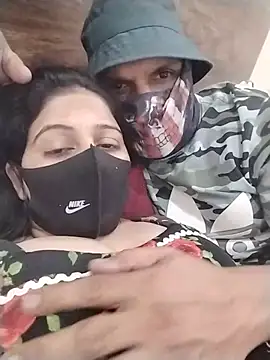 saloni777 Pertunjukan Webcam
