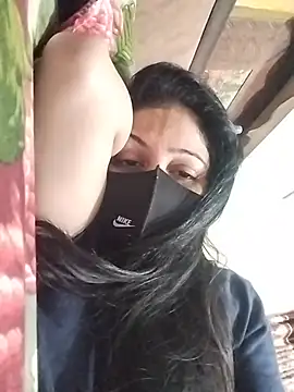 saloni777 网络视讯表演
