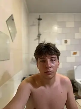 FlinsEuphorian Webbikameraesitys