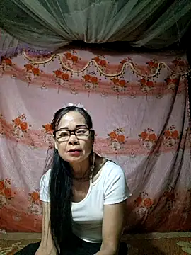 Embesexsy's Live XXX Chat