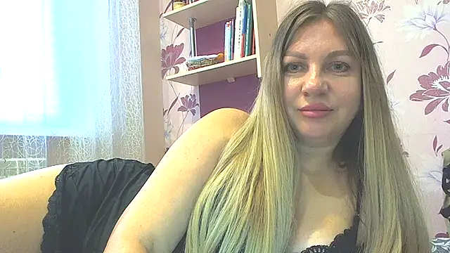 AmandaSOOO's Webcam Show