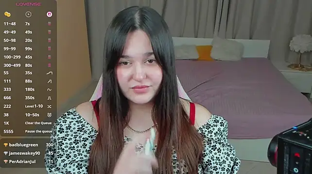 Mila_LoveMe Adlı Modelin Web Kamerası Şovu