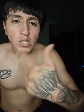 anttonioxtt webcam show