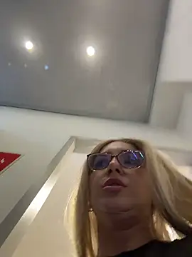 دردشة Megan_Lara__ الجنسية المباشرة