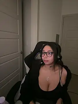 smilesss2's Webcam Show