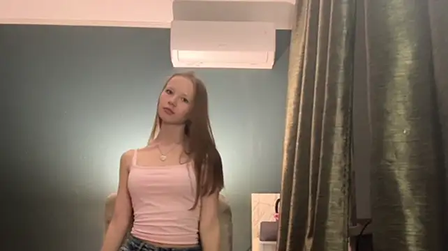 DionnaStrech – webcam-show