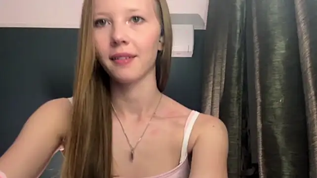 DionnaStrech webcam show