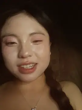 -Maymay 网络视讯表演