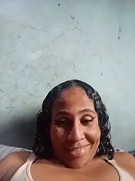 XXX chat uživo modela MoanaCaspier